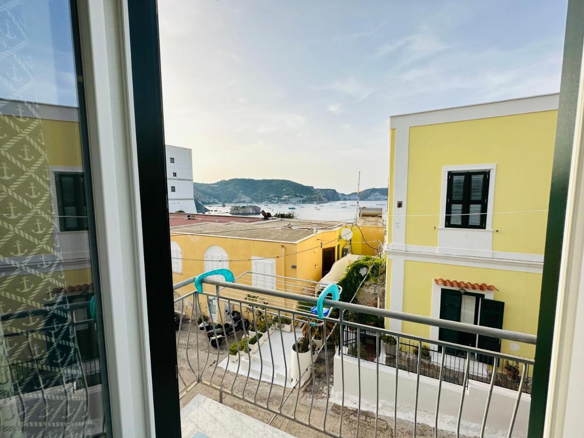 Sky Ponza - Immobilevante Экстерьер фото