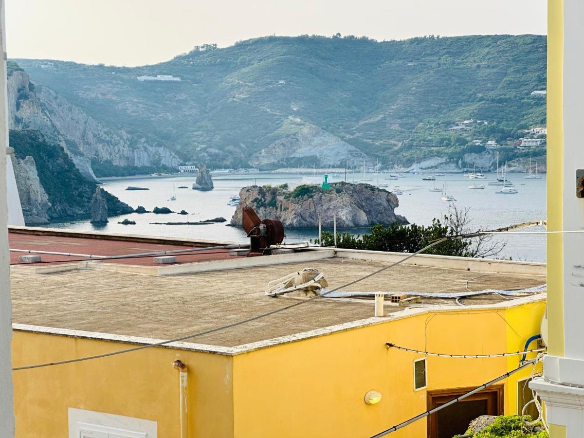 Sky Ponza - Immobilevante Экстерьер фото